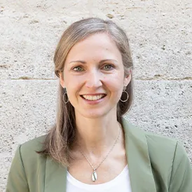 Dr. Madlen Storath