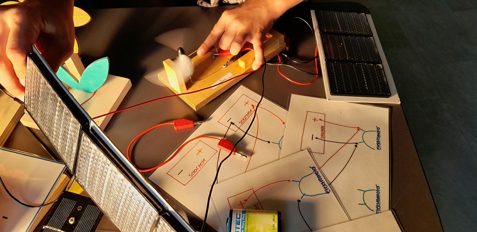 Eigene Stromkreise mit Solarzellen bauen